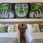 Street Art Hotel Roma
