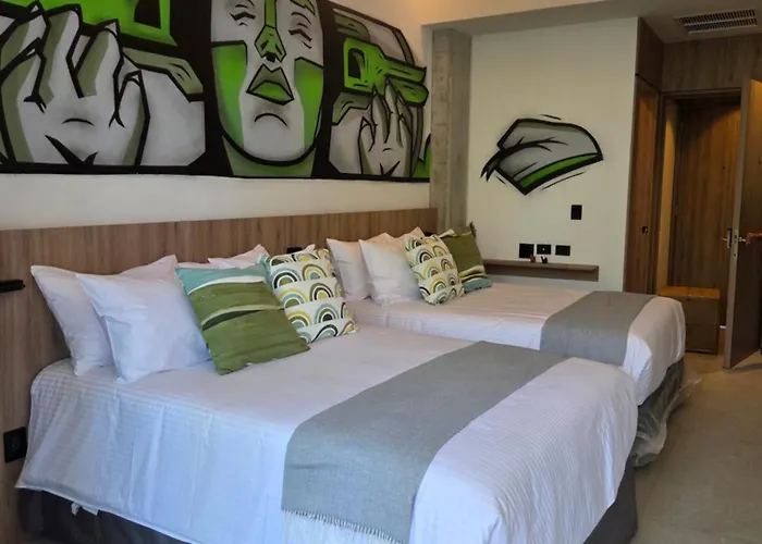 Street Art Hotel Roma