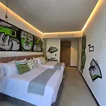 Street Art Hotel Roma